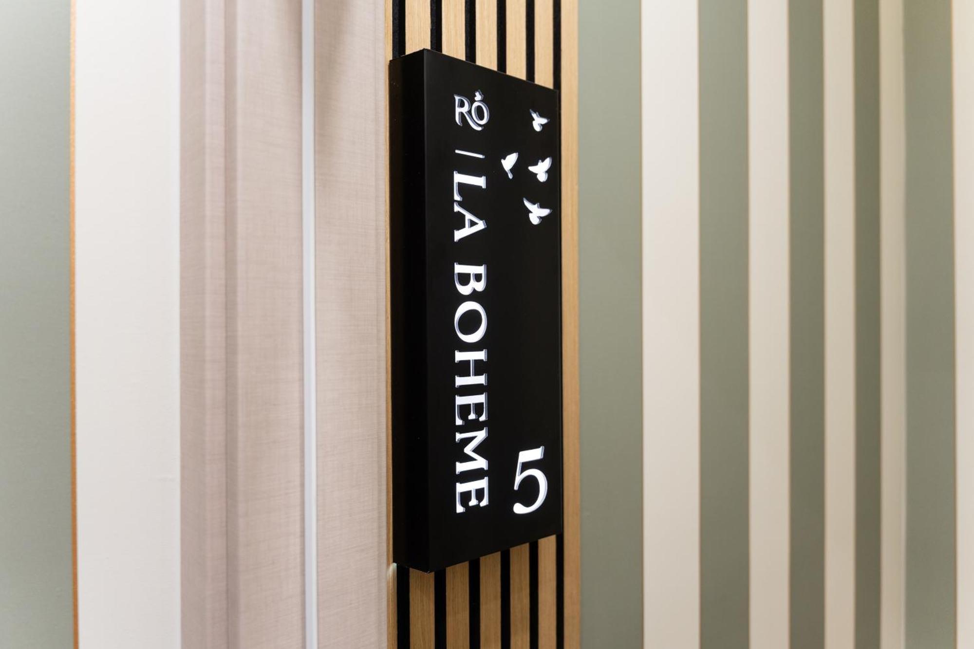 Roby's Boutique - Luxury * Catania