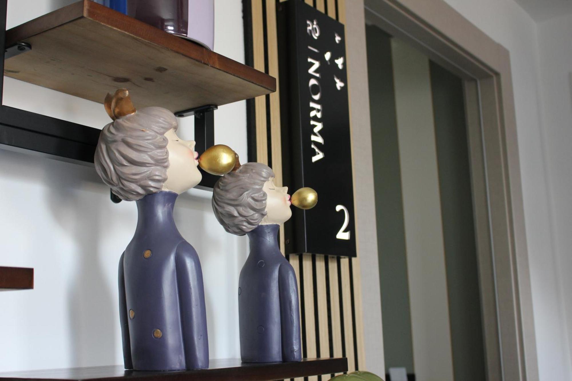 Roby's Boutique - Luxury Catania
